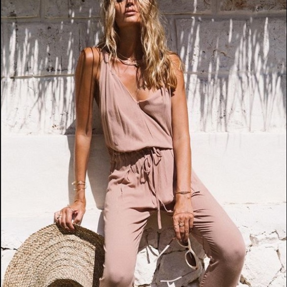 ⭐️Baby Pink Trousers/ Joggers in Large